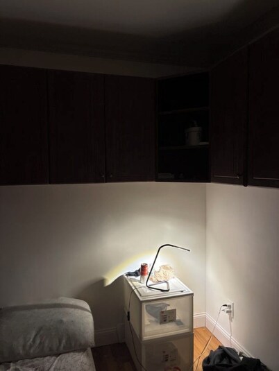  1-bedroom apartment with AC in  Syosset