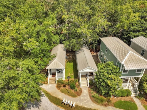 Cottages at Oak Park