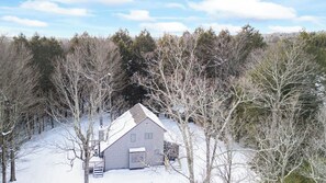 Interior - Catskills Mountain Home Near Windham w/ Fireplace & Open Living Deer Run Lodge by Avantstay (Prattsville)