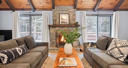 Catskills Mountain Home Near Windham w/ Fireplace & Open Living Deer Run Lodge by Avantstay