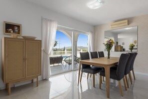Dining - 3306 (Mijas Costa)