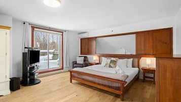 3 habitaciones, tabla de planchar con plancha, cuna de viaje y wifi
