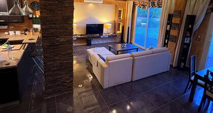 Luxury Ritz Villa - By Sinai Stays