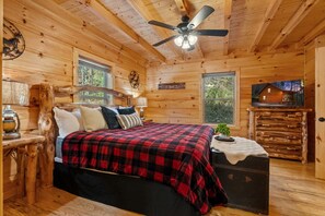 2 habitaciones, escritorio, tabla de planchar con plancha y wifi 