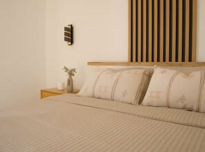 Internet, bed sheets - Villa in Paradise with Heated Pool - Three Bedroom Villa With Terrace (Labin)