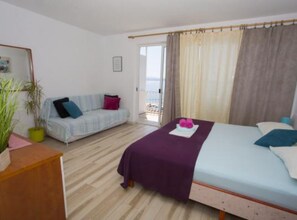 Internet, bed sheets - Two Bedroom Apartment With Terrace And Sea View (A1) (Podgora)