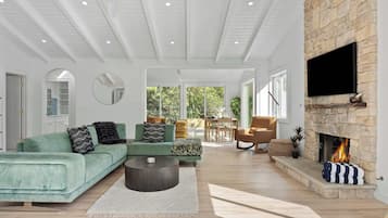 TV, fireplace, video games, offices