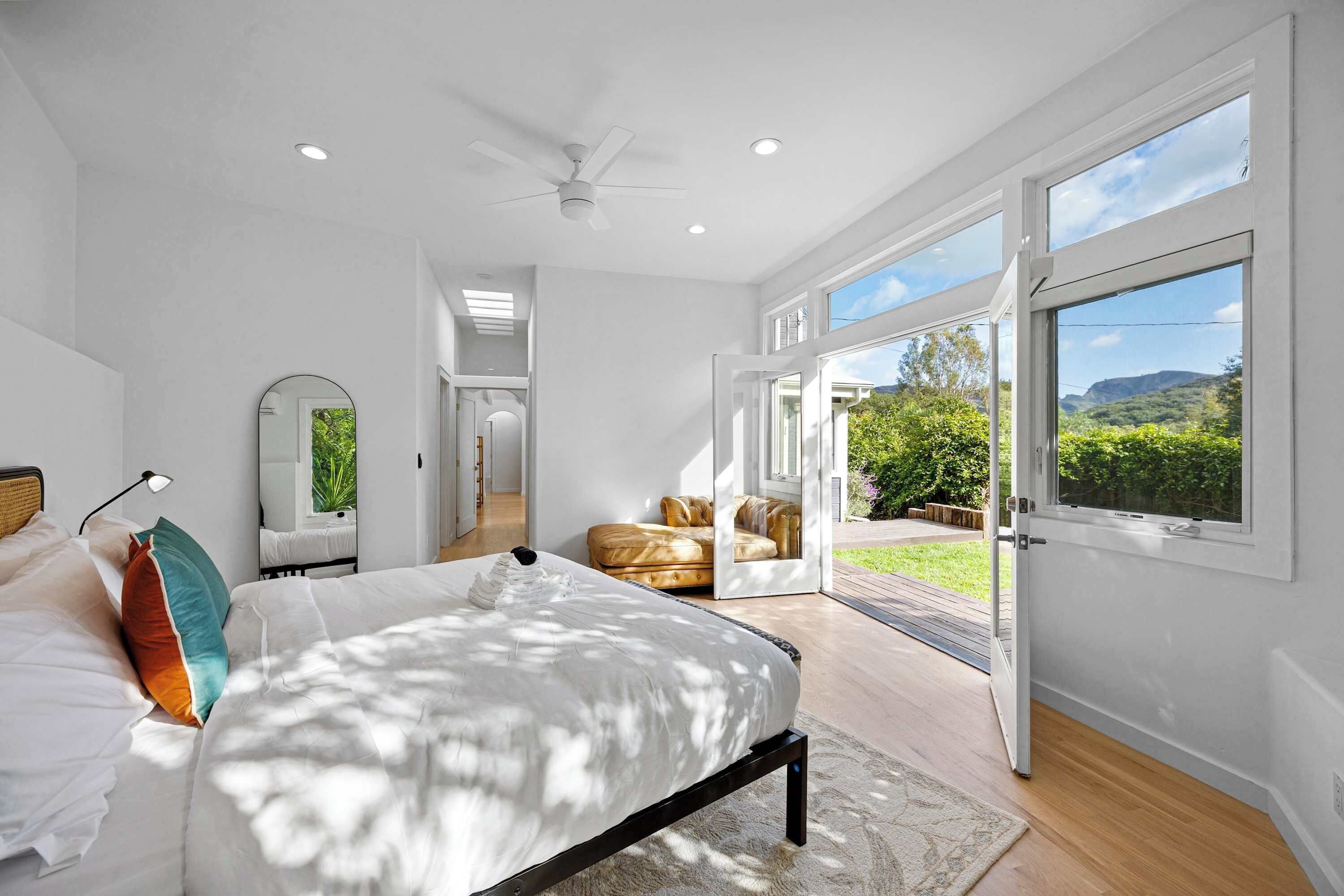 3 bedrooms, iron/ironing board, travel cot, WiFi