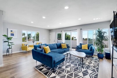 Spacious 3-bedroom condo in delightful View Park-Windsor Hills with great views