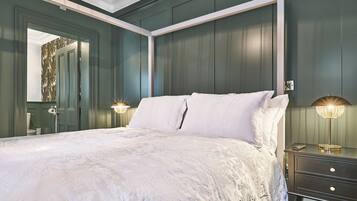 Deluxe Double Room | Free WiFi