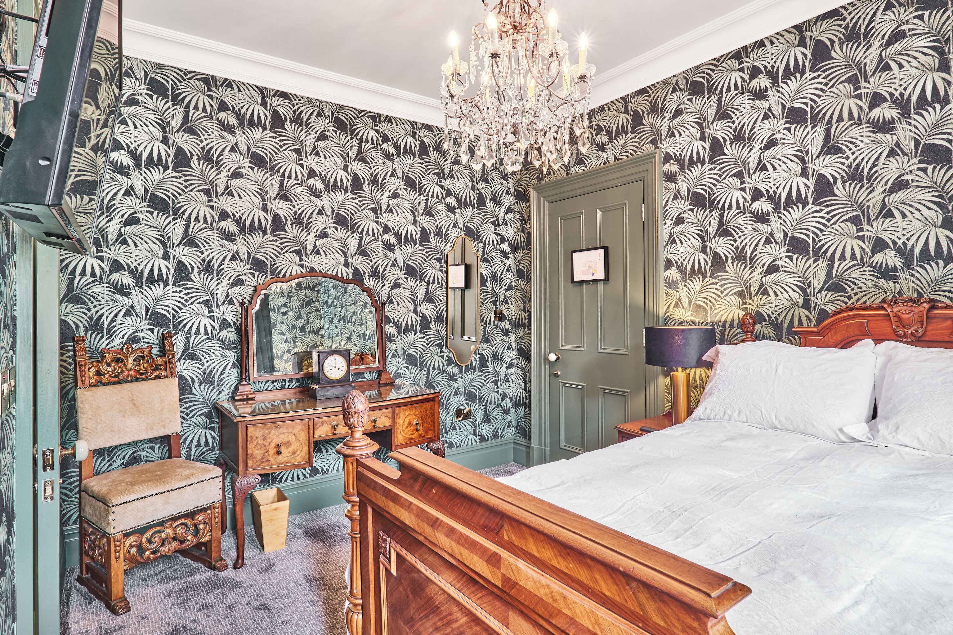 Double Room | Free WiFi