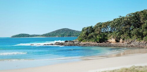 Karingal Beach Cottage  Fingal Bay