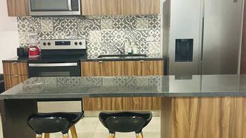 Fridge, microwave, oven, stovetop