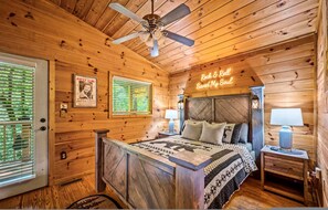 Apartment - A Little Bit of Country by Beyond Expectations (Pigeon Forge)