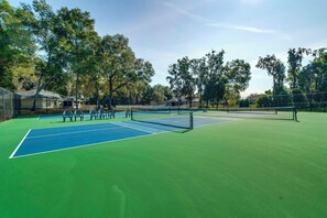 Sports court - Spacious Hernando Home: Community Pool + Lake! (Hernando)