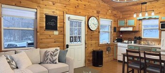 Bittergoose Cabin with Private Hot Tub, 2 Bedrooms - Near Raystown Lake