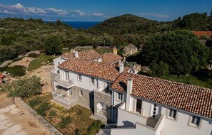 Exterior - Beautiful apartment in Veli Losinj (Veli Losinj)