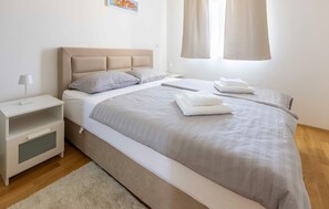 1 bedroom, free WiFi - Gorgeous apartment in Veli Losinj (Veli Losinj)