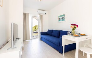Smart TV - Awesome apartment in Veli Losinj with WiFi (Veli Losinj)