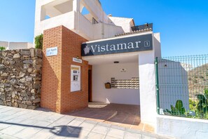 Exterior - Apartment in Torrox With Sea Views (Torrox)