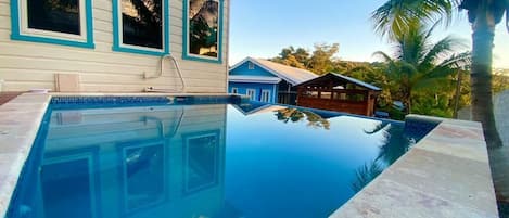 Alberca al aire libre