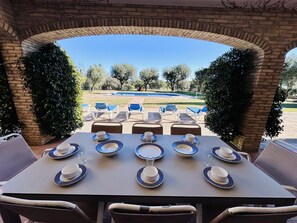 Outdoor dining - Can Boira CostaBravaSi. Pool, A/C, BBQ, nature (Santa Cristina d'Aro)
