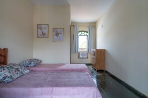 3 bedrooms - Casa Pet Friendly c Churrasqueira a 120m da Praia (Sao Pedro da Aldeia)