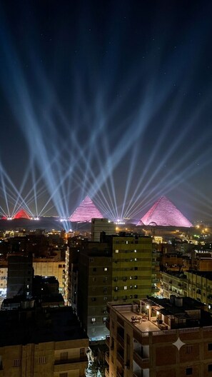 Front of property - Amon Ra Hotel (Giza)