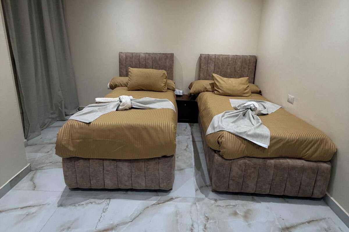 Standard-Zweibettzimmer | Hochwertige Bettwaren, Betten mit Memory-Foam-Matratzen