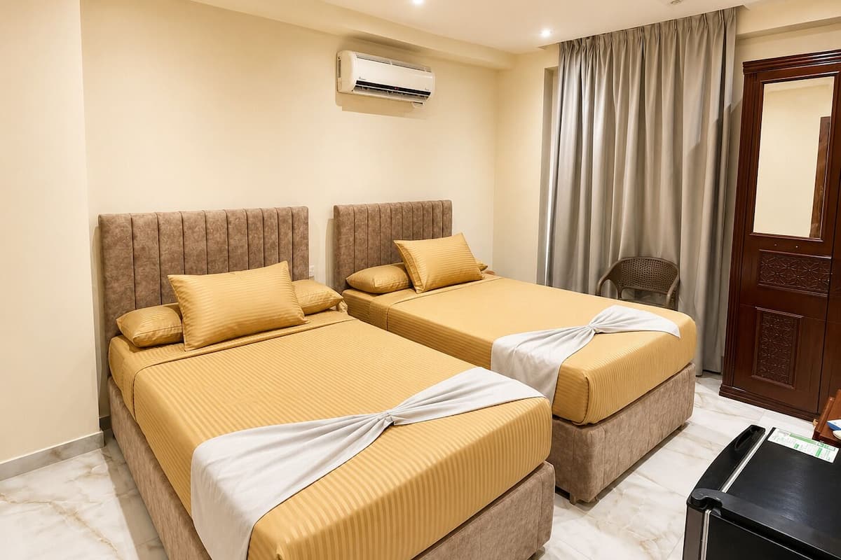 Ropa de cama de alta calidad, camas con efecto memoria y wifi gratis