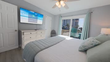 2 bedrooms, WiFi (free), bed sheets