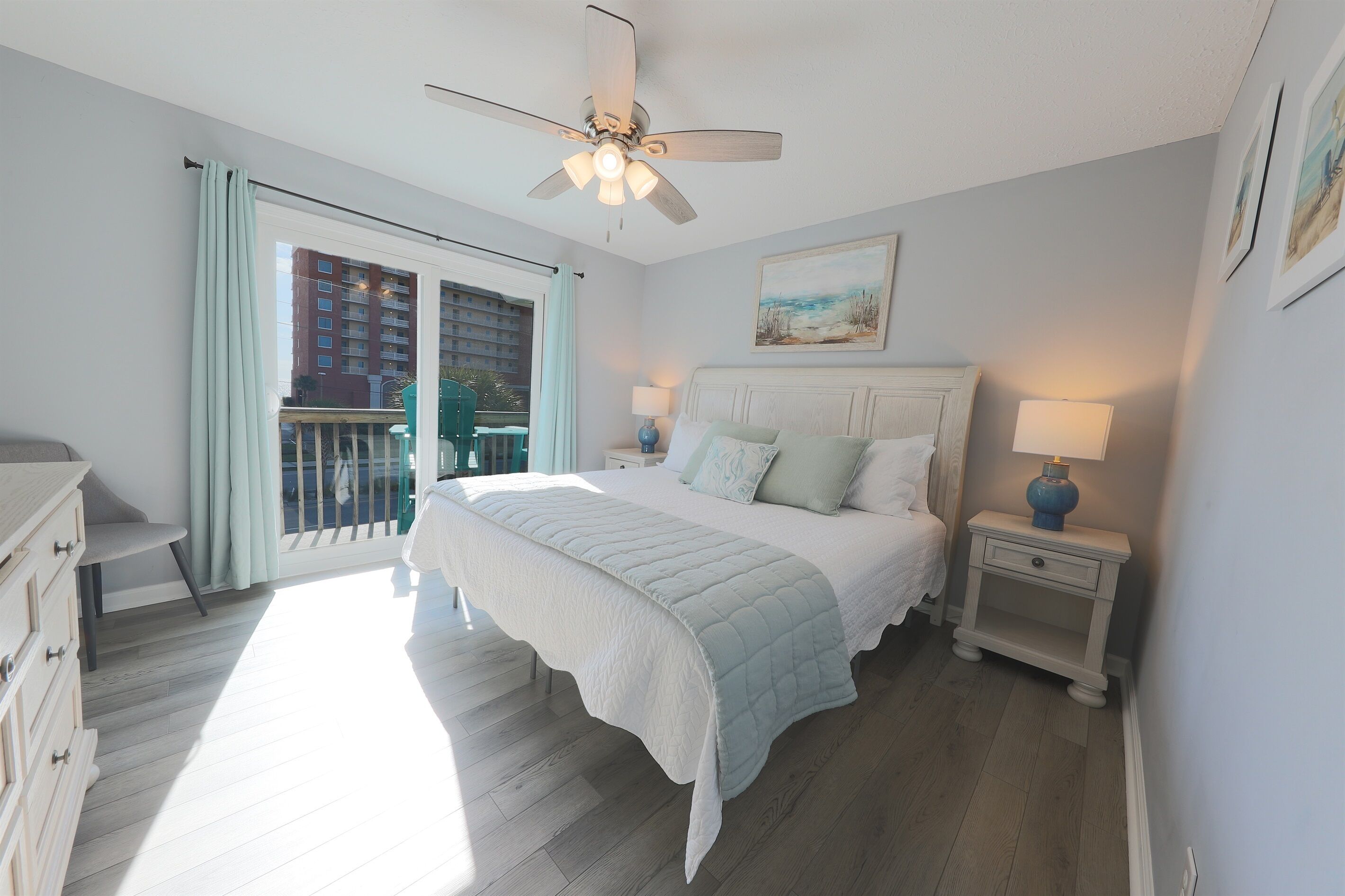 2 bedrooms, WiFi (free), bed sheets
