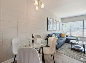 Interior - Sleek 2BR near Disney, Universal Stu & Downtown/ORMC (Orlando)