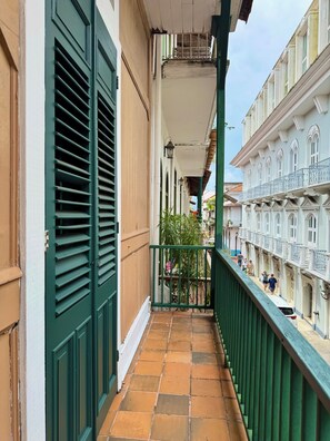 Property grounds - Historic Apartment - Balcony in Old Town with A/C & fast wifi - Pet Friendly (Panamá)