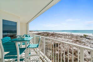 Interior - Gulf Dunes 210 - Coastal Charm (Fort Walton Beach)