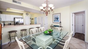 คอนโด (Gulf Dunes 610 - Surfside Sanctuary) | ห้องนั่งเล่น