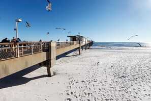 Interior - Coconut Beach House B (Fort Walton Beach)