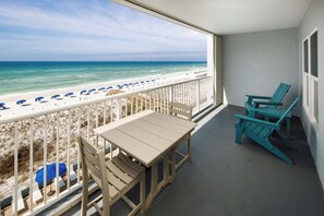 Interior - Islander 5006 - Ocean Star (Fort Walton Beach)