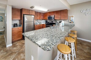 Interior - Islander 5006 - Ocean Star (Fort Walton Beach)