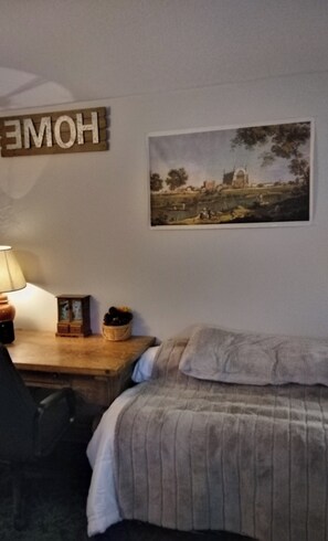 Iron/ironing board, WiFi, bed sheets - Spacious 5-bedroom house in superb Salt Lake City with AC (Salt Lake City)