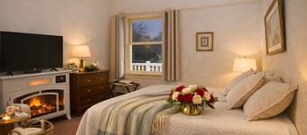 Minutes to Dillon Beach, Tomales Bay & Point Reyes—Coastal Days, Peaceful Nights