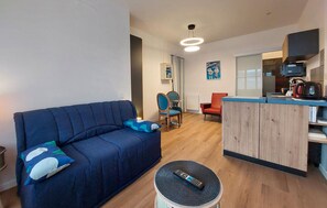 TV - Appartement Proche Plage (Royan)