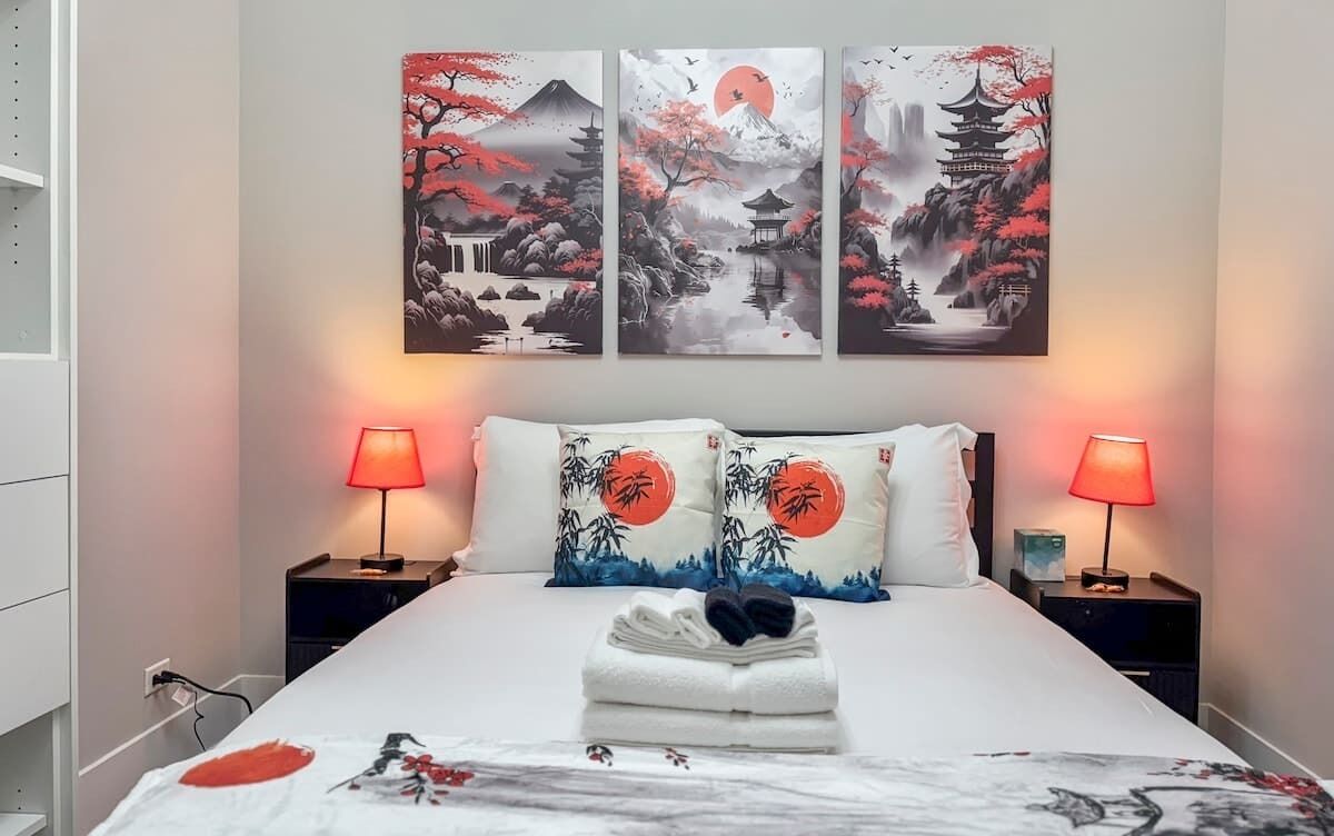 熨斗/熨衣板、旅行婴儿床、WiFi、床单