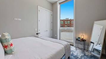 Fer et planche Ă repasser, lit parapluie, Wi-Fi, draps fournis