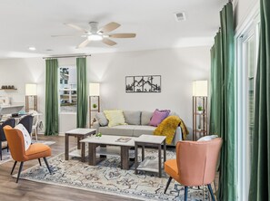 Living area - Brand New Modern 3BR Duplex • Near ECU Hospital (Greenville)