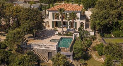 Vill'A Fiurentina – Erbalunga, piscine à débordement vue mer