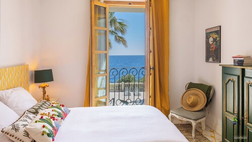Vill'A Fiurentina – Erbalunga, piscine à débordement vue mer