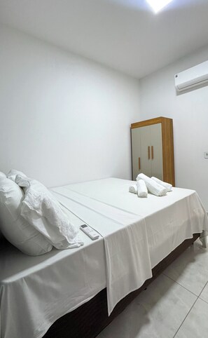 2 bedrooms, free WiFi, bed sheets, wheelchair access - Maroka House (Japaratinga)