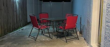 Outdoor dining