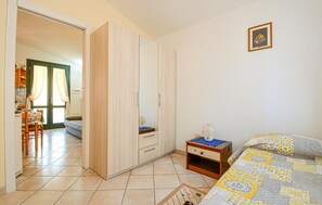 2 slaapkamers, een strijkplank/strijkijzer, gratis wifi